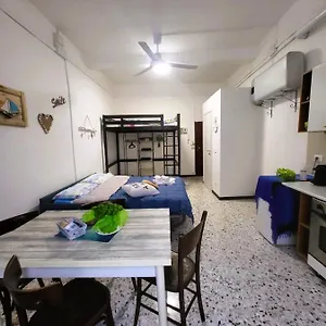 casina-angiulina.hotelitalianriviera.com/